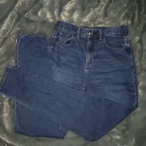 AE Mom Jeans - Worn Once!
